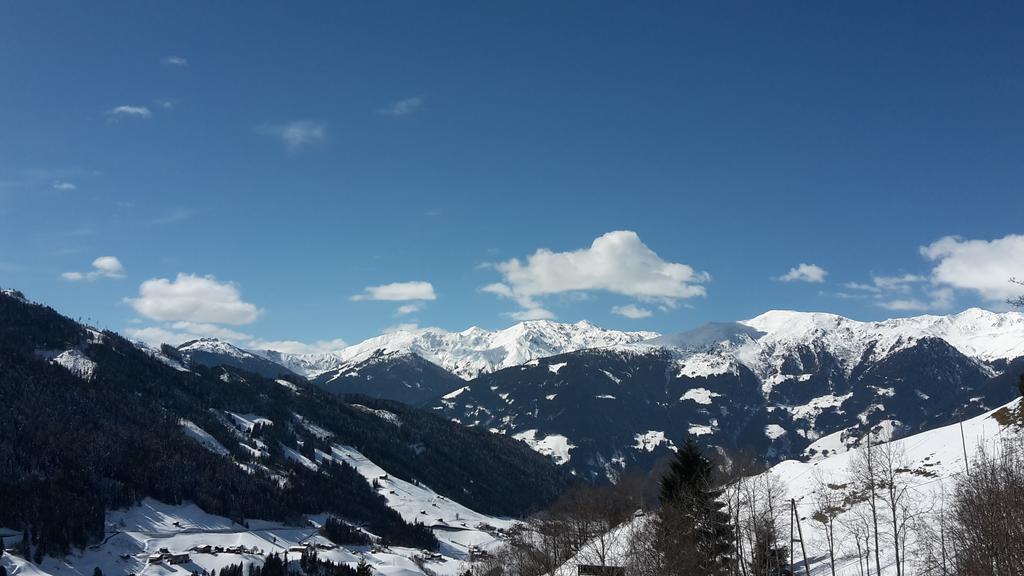 Ferienwohnung Tobias Zell am Ziller Buitenkant foto