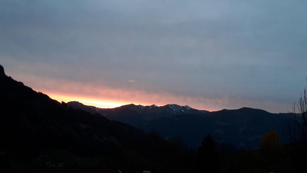 Ferienwohnung Tobias Zell am Ziller Buitenkant foto